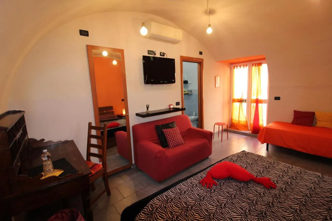 Due Passi Dal Mare Bed & Breakfast Ceriale