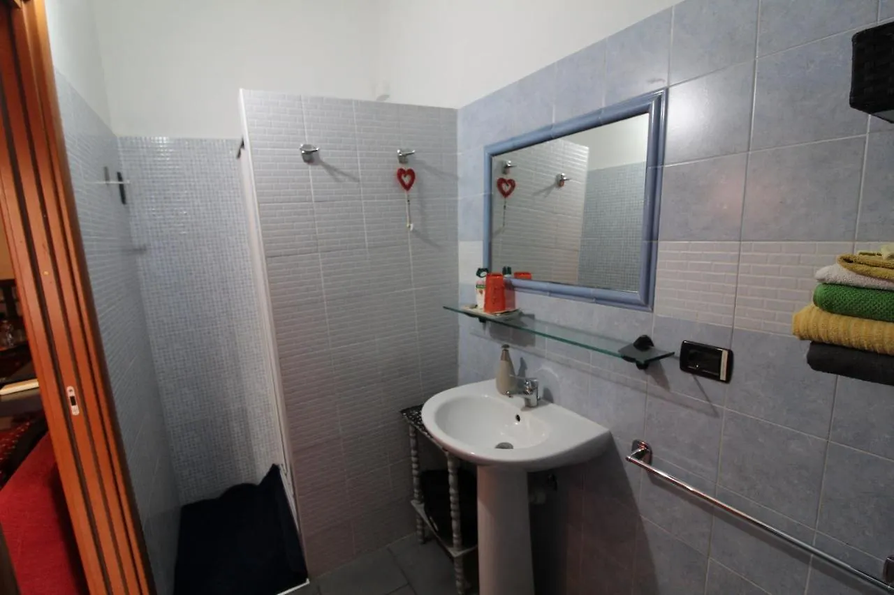 Due Passi Dal Mare Bed & Breakfast Ceriale
