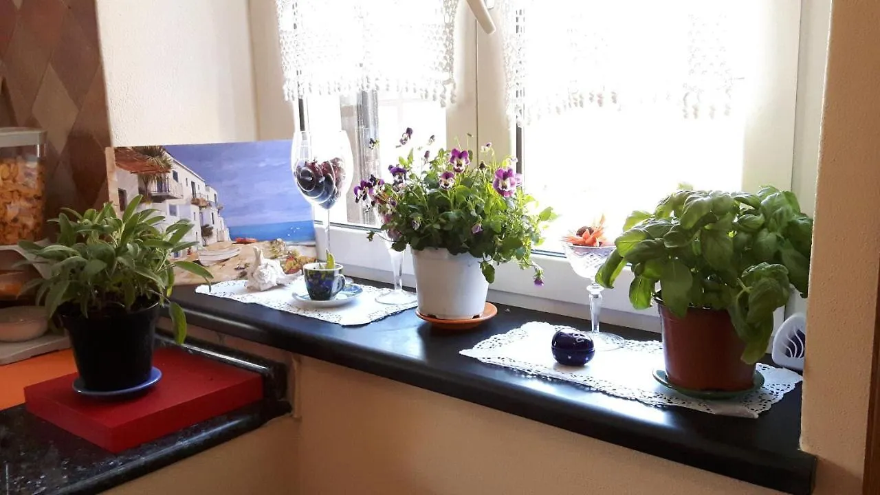 Due Passi Dal Mare Bed & Breakfast Ceriale Italy