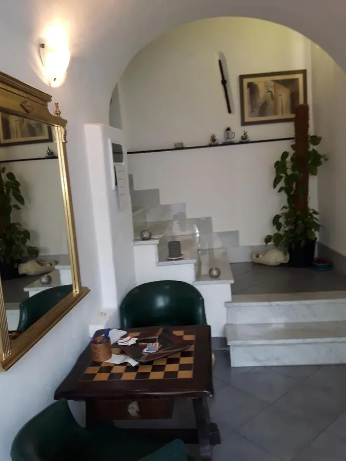 Due Passi Dal Mare Bed & Breakfast Ceriale